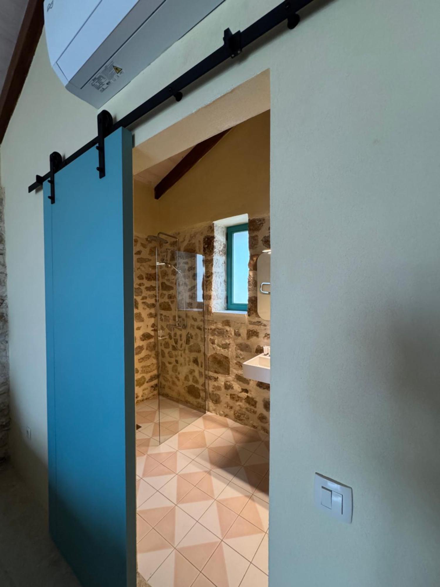 Kalesma Himare Apartment ภายนอก รูปภาพ